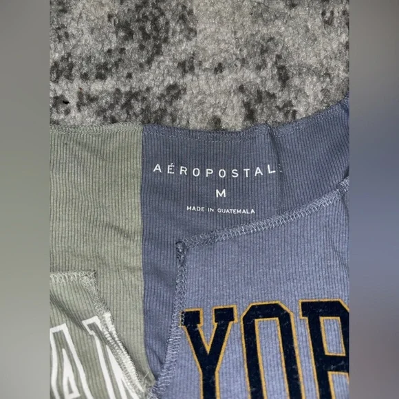 Aeropostale Patchwork Graphic Tank Top NY/LA Ribbed Green Gray Size Medium NWOT - Picture 3 of 3
